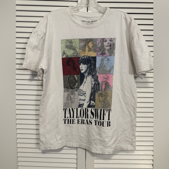 Taylor Swift Tops - TAYLOR SWIFT ERAS TOUR OFFICIAL MERCH WHITE TEE SIZE SMALL